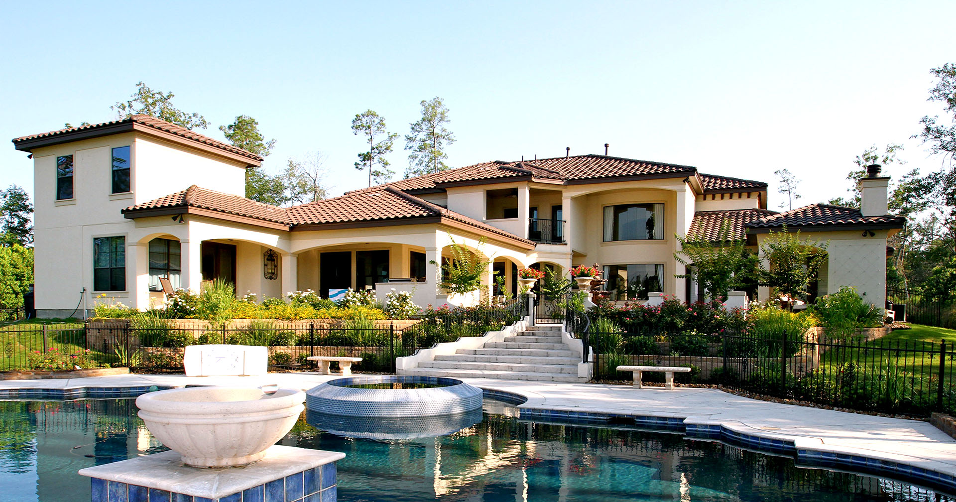 r87-house2.jpg